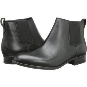 FRANCO SARTO Embry Ankle Boots Size 9
